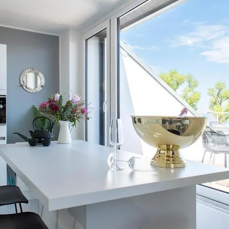 公寓 View 99 - In Mit Exklusivem Ostseeblick 沙博伊茨