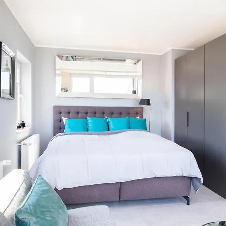 View 99 - In Mit Exklusivem Ostseeblick 沙博伊茨