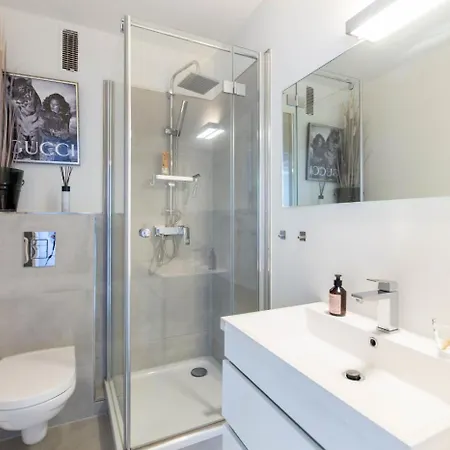 View 99 - In Mit Exklusivem Ostseeblick * 沙博伊茨