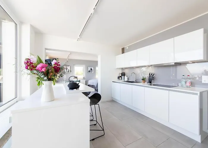 View 99 - In Mit Exklusivem Ostseeblick Appartement